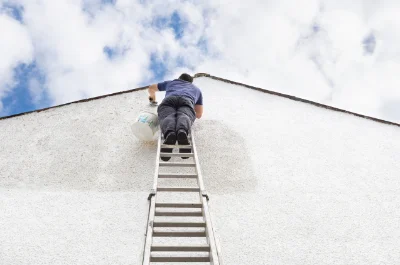 Peinture extérieure à Crazannes — façades et ravalement